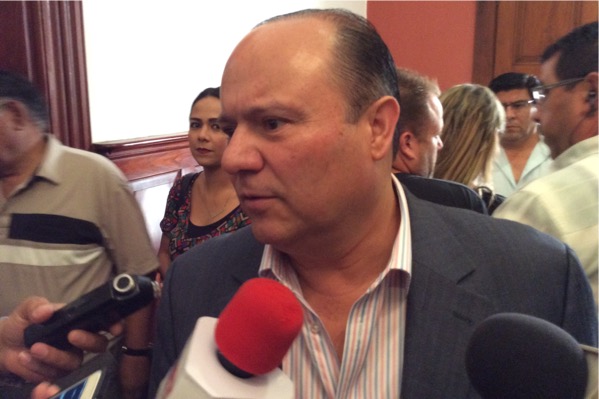 No estamos contra Uber, pero se debe respetar la ley: César Duarte