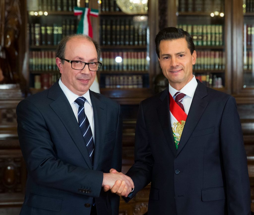 Recibe EPN cartas credenciales de cinco embajadores - EPN-Ara-Aivazian-1024x868