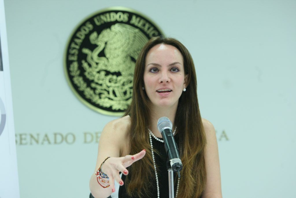 Senado paga boletos de avión hasta en 213 mil pesos - Gabriela-Cuevas-1024x683