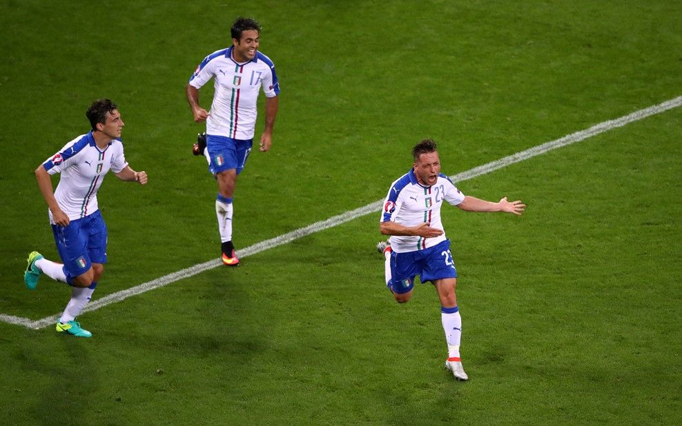 Una sólida Italia se impone a una decepcionante Bélgica - Giaccherini