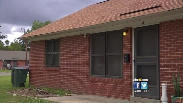 Mujer compró refrigerador con cadáver adentro