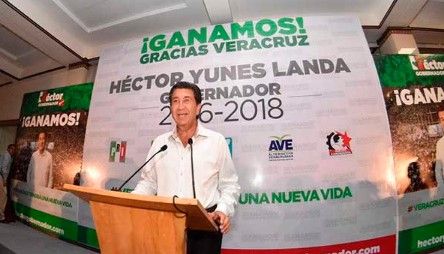 Cancelan festejo de Héctor Yunes en Xalapa