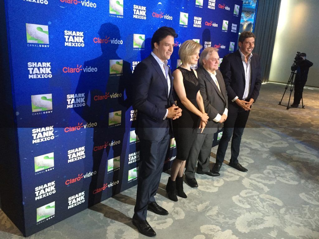 Tiburones harán negocios en televisión - IMG_0625-1-1024x768