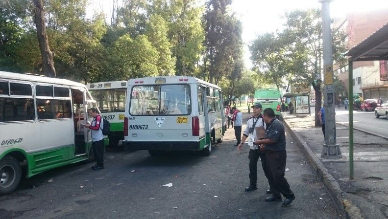 Quitan 36 puestos ambulantes en paradero de Indios Verdes - Indios-Verdes-Semovi-Internet