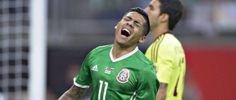 Javier Aquino se pierde juego contra Chile