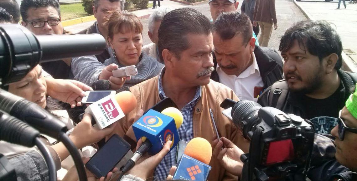 Otorgan libertad condicional a exlíder de la CNTE