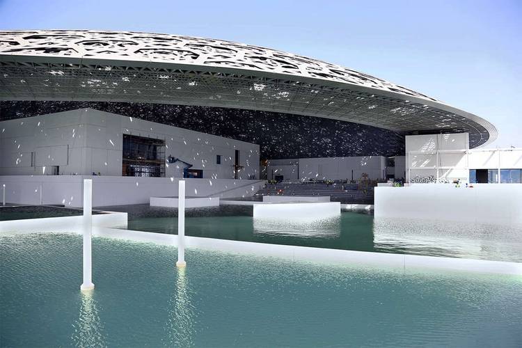 El museo construido sobre el agua en Abu Dhabi - LOUVRE-ABU-DHABI-Imagen-interiores_CLAIMA20160627_0184_15