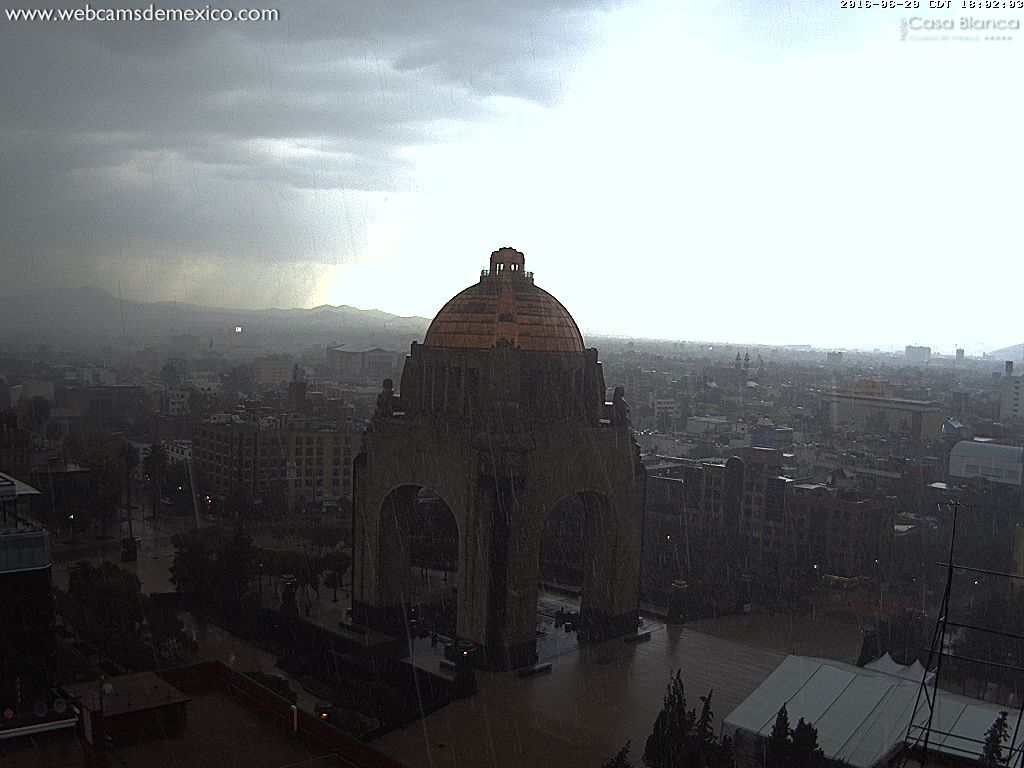 Graves encharcamientos en la Ciudad de México - Lluvias-WebCamsdeMéxico-2-1024x768