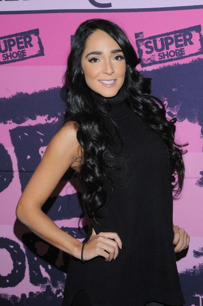 Mane lanza su primer video musical - Manelik-Gonzalez-Super-Shore-Press-Screening-06-662x995