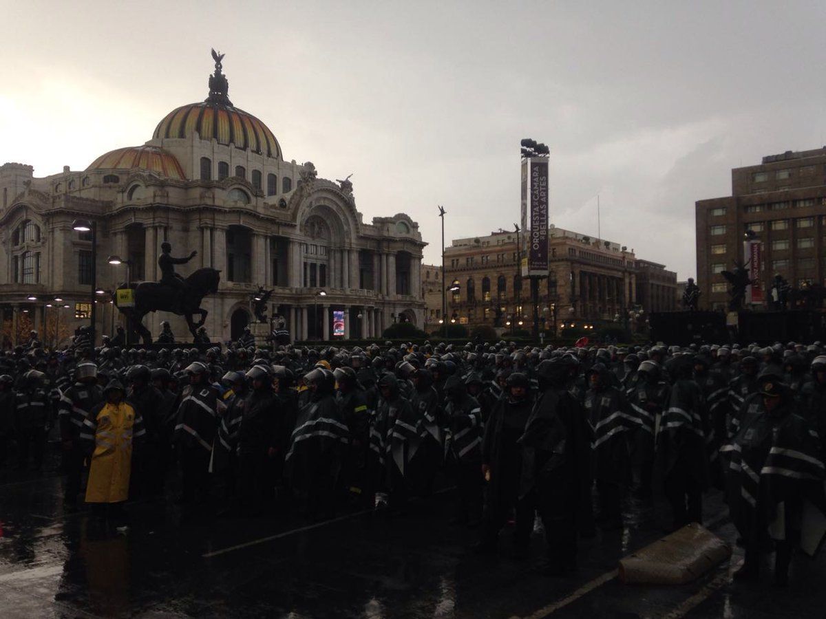 Concluye marcha de la CNTE