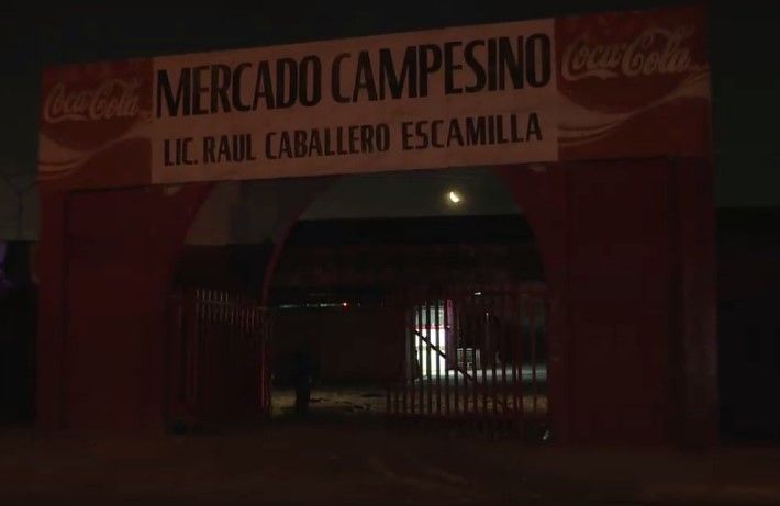 Encuentran a calcinada en mercado de Monterrey - Mercado-Campesino-LasNoticiasMty