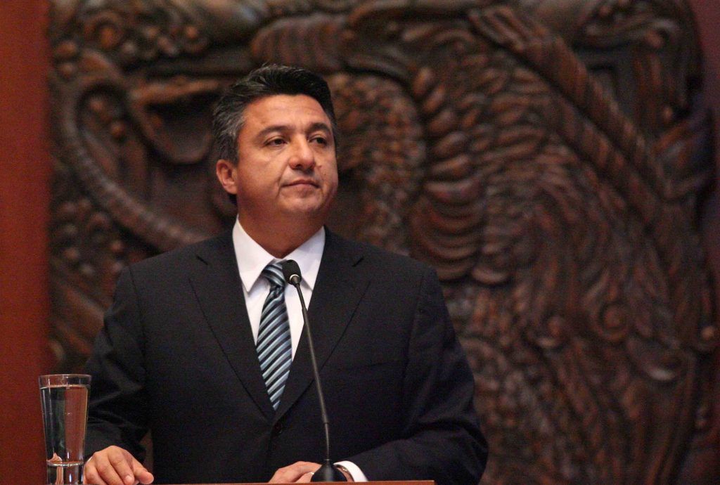 Senado paga boletos de avión hasta en 213 mil pesos - Raúl-Pozos-Lanz-1024x690