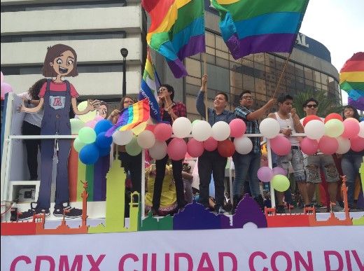 Finaliza marcha del Orgullo Gay en el Zócalo - Screenshot_16