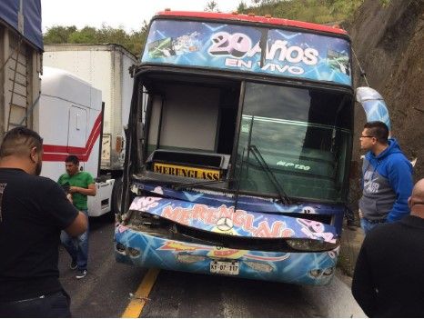 Imágenes: mega carambola deja casi 40 heridos en el límite de Veracruz y Puebla - Screenshot_35