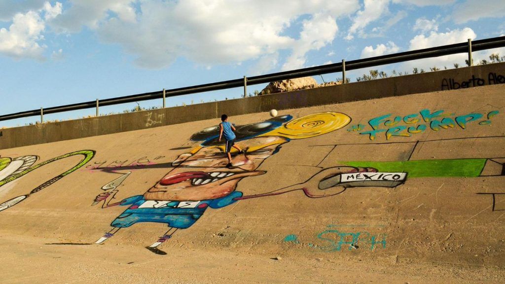 Pintan mural de Donald Trump en la frontera - Trump-Ciudad-Juárez-2-1024x576