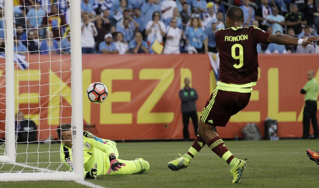 Venezuela da la sorpresa y elimina a Uruguay en Copa América - Venezuela-1024x602