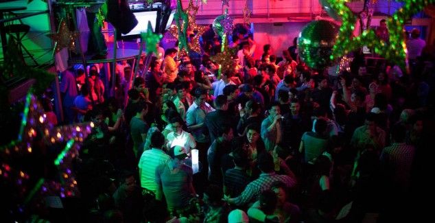 Clausuran tres antros en la Zona Rosa