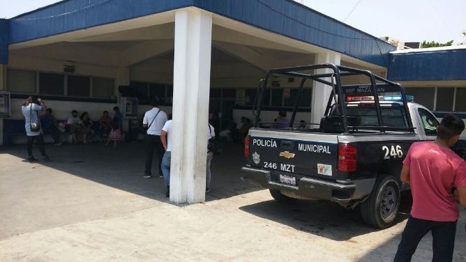 Balacera en Hospital General de Mazatlán deja un muerto y tres heridos