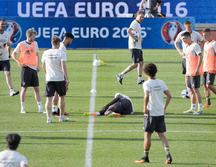 Alemania pierde a Rüdiger por lesión y lo reemplaza Jonathan Tah - antonio-rudiger
