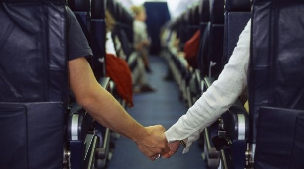 ¿Cuál es el asiento más silencioso del avión? - asiento-pasillo