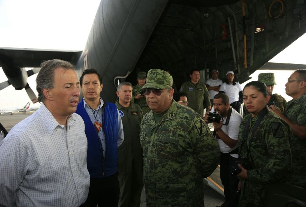 SEDESOL abastecerá a Oaxaca vía aérea - avion-oaxaca-2