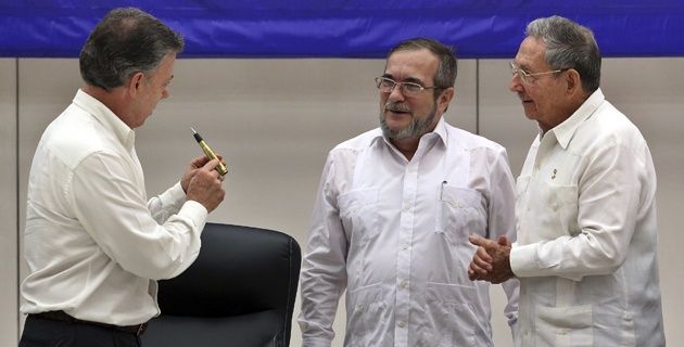‘Balígrafo’ presente en la firma de paz entre Colombia y las FARC - baligrafos_0