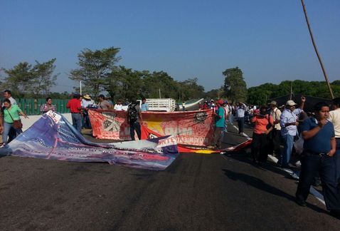 CNTE bloqueará indefinidamente puntos estratégicos de Chiapas - bloqueo-carreteras-chiapas-2