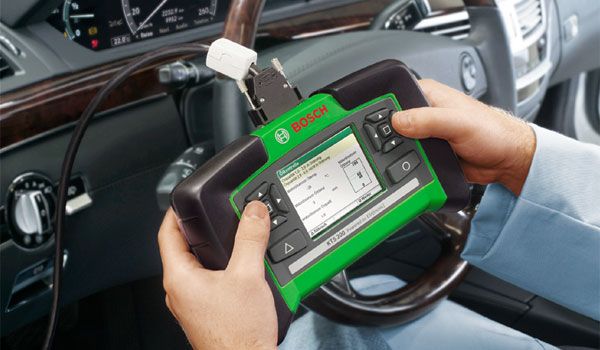 Agencias automovilísticas listas para operar como centros de verificación - bosch-scanner