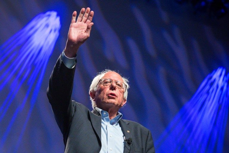 Obama busca la unificación demócrata en reunión con Sanders - bs