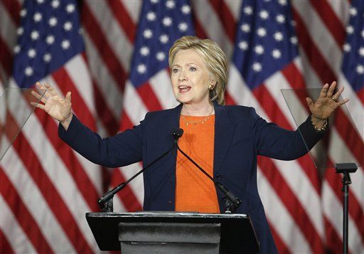 Las mujeres más poderosas del mundo según Forbes - clinton-