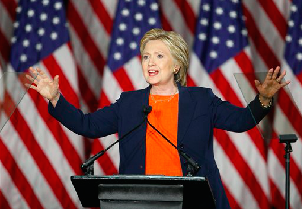 Elegir a Trump como presidente sería un “error histórico”: Hillary Clinton