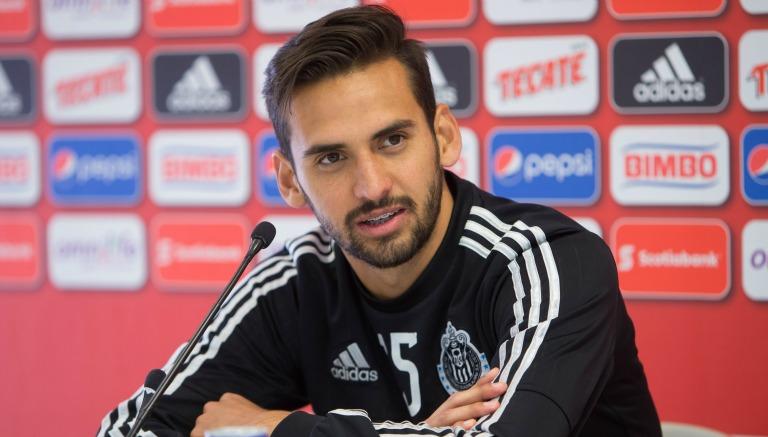 “Dedos” López se enteró de salida de Chivas por Twitter