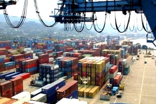 Mexicanos compran más productos importados: INEGI