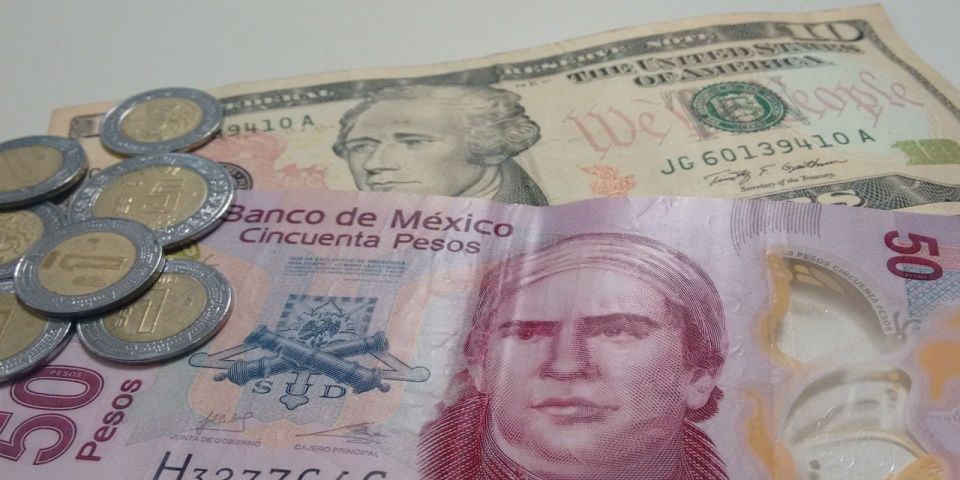 Dólar cierra semana hasta en 19.41 pesos a la venta Dólar cierra semana hasta en 19.41 pesos a la venta