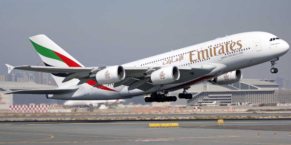 ¿Cuál es el asiento más silencioso del avión? - emirates-airbus-a380-1