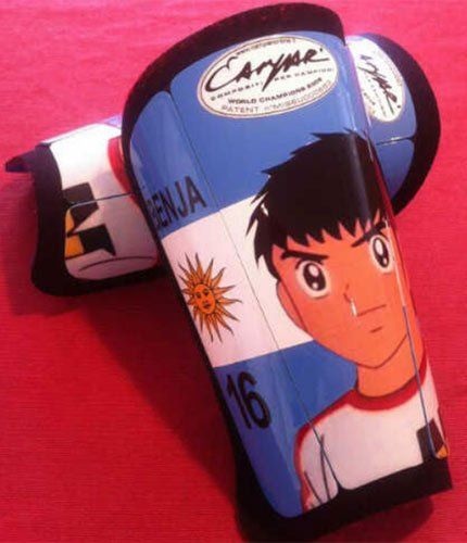 La otra cara del Argentina vs EE.UU. - espinilleras-oliver-atom