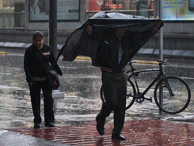 Seguirán lluvias esta noche en mayor parte del país - excelsior