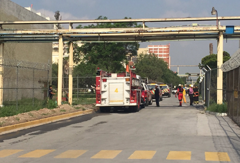 Explota transformador en empresa de San Pedro Garza
