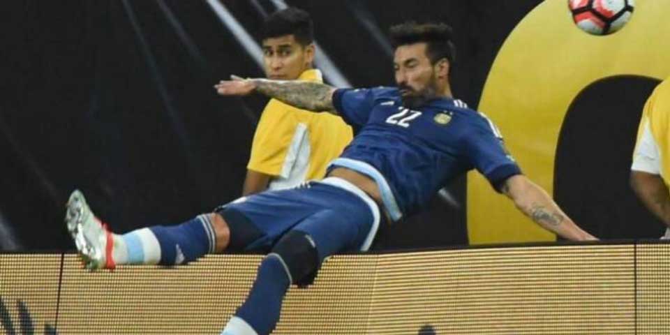 Así quedó el brazo de Lavezzi tras su espectacular caída