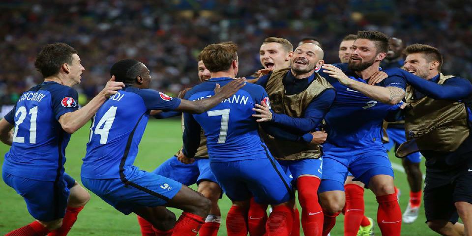 Francia clasifica a los octavos de final de la Euro