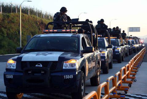 Llegan mil 200 elementos federales a Oaxaca para liberar carreteras - gendarmera_a33f44c8