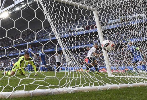 Alemania aplasta a Eslovaquia