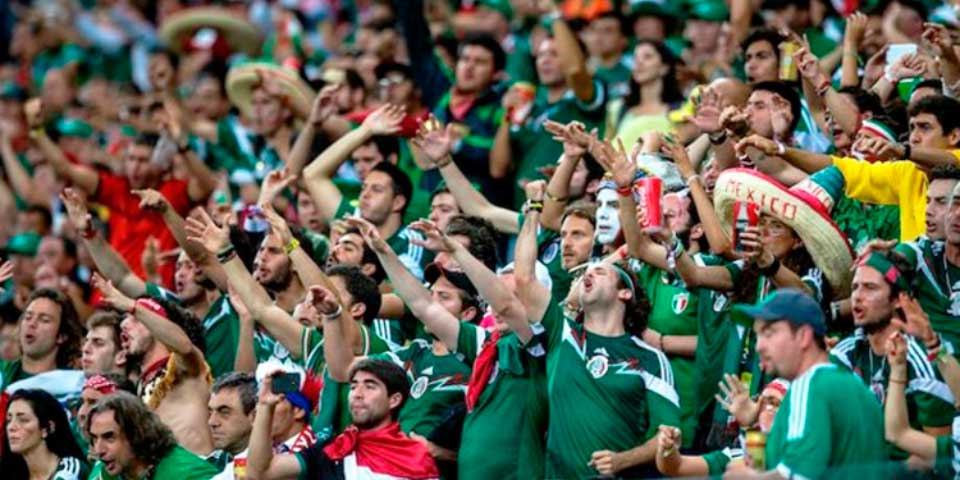 Piden expulsar a aficionados por gritos homofóbicos en Copa América Piden expulsar a aficionados por gritos homofóbicos en Copa América