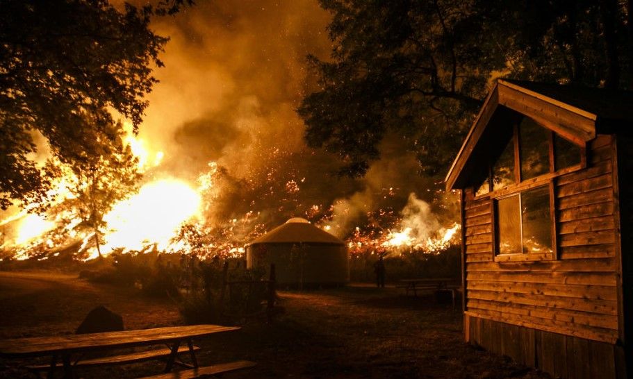 Incendio se sale de control en California - incendio-Los-Angeles-Marcus-YamLA-Times