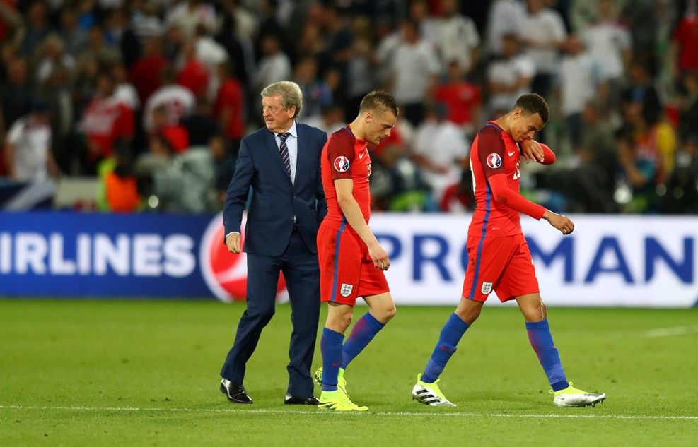 Inglaterra empata con Eslovaquia y deja ir el liderato - inglaterra-2