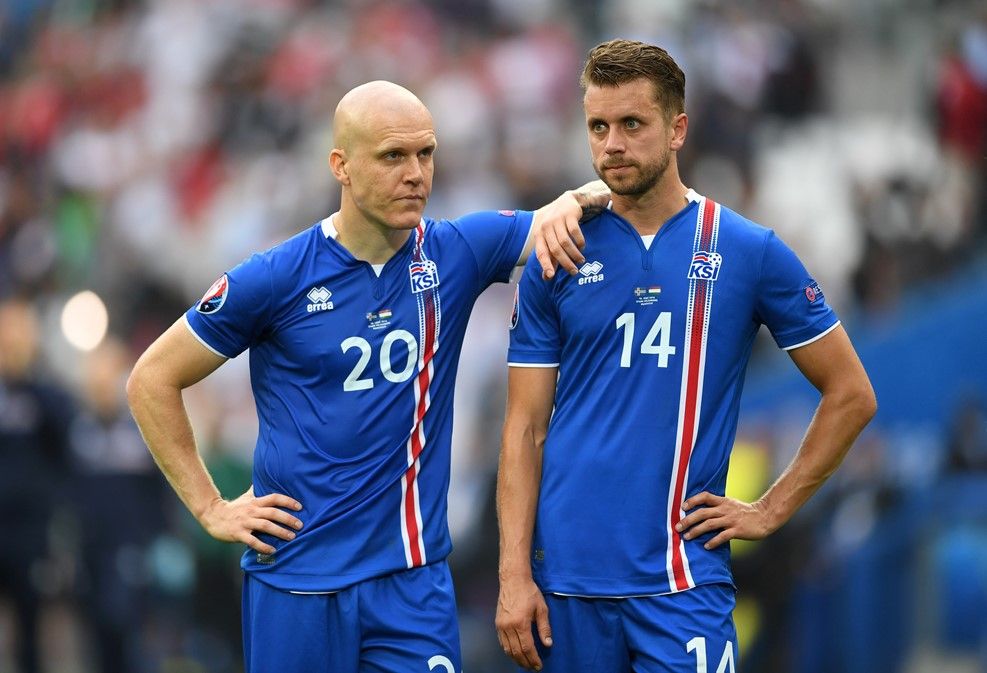 Autogol da el empate a Hungría contra Islandia - islandia