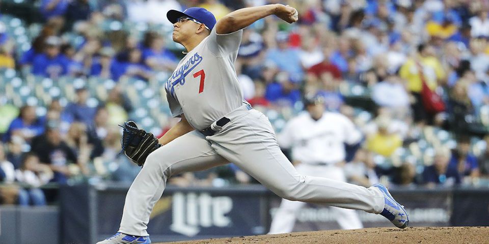Julio Urías logra primera victoria en Grandes Ligas