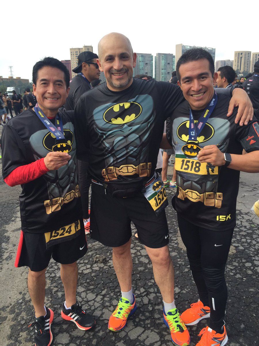 Cierran vialidades capitalinas por carreras atléticas - la-batman-