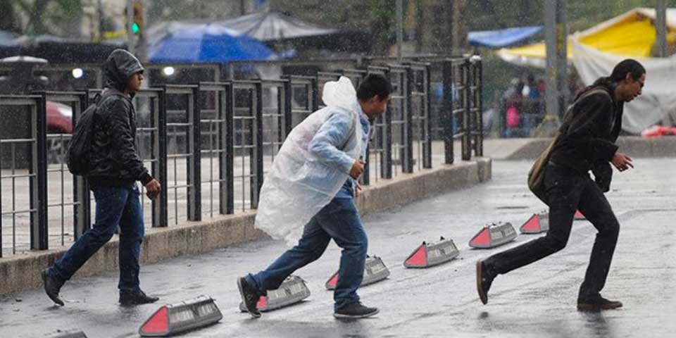 Llueve en el sur de la Ciudad de México