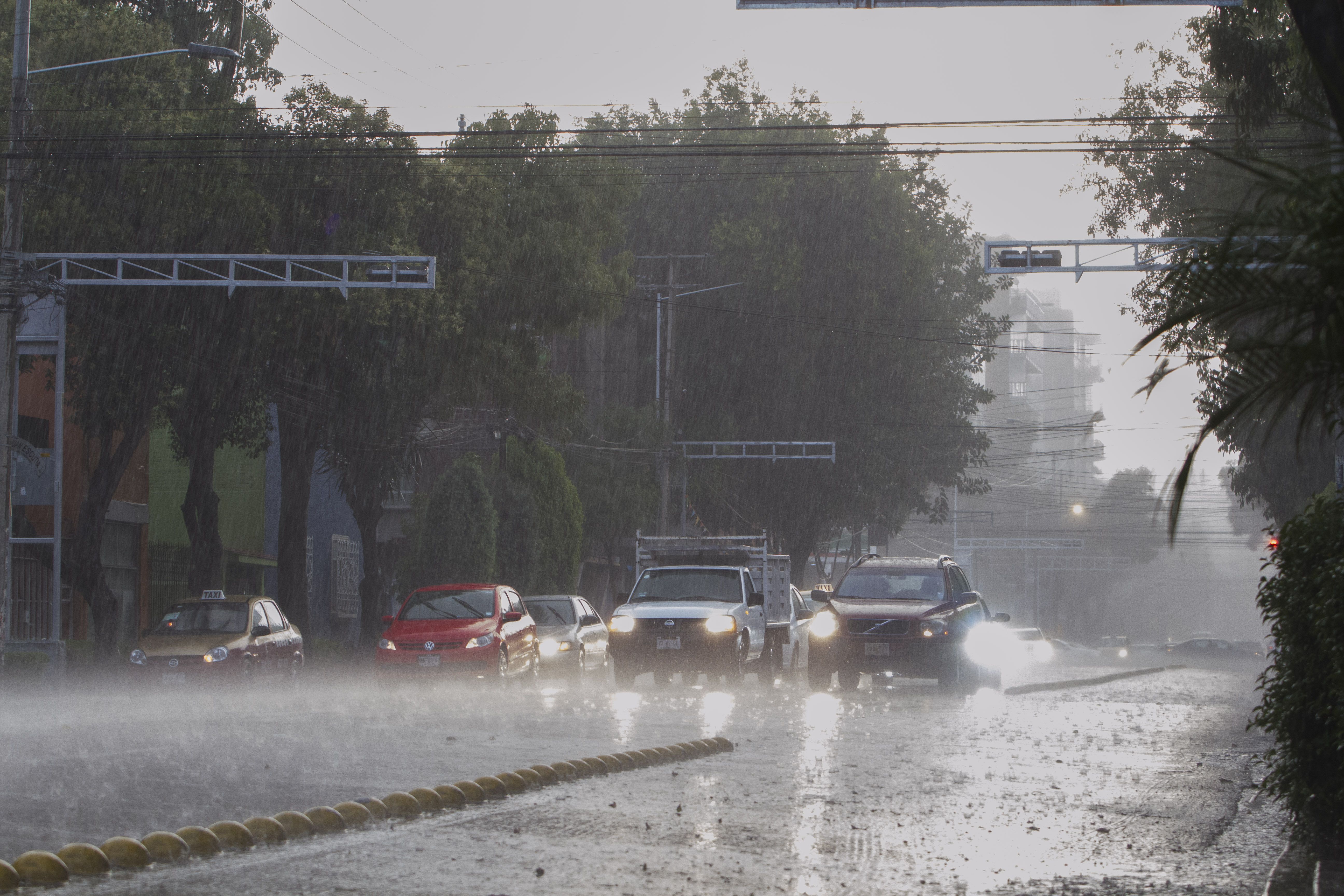 Acumulación de basura causa 50 por ciento de inundaciones en la Ciudad de México
